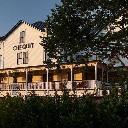 The Chequit Hotel Shelter Island Heights Exterior photo